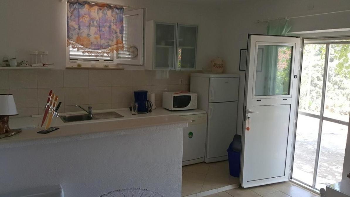 Apartments By The Sea Sevid, Trogir - 16897 マリナ エクステリア 写真